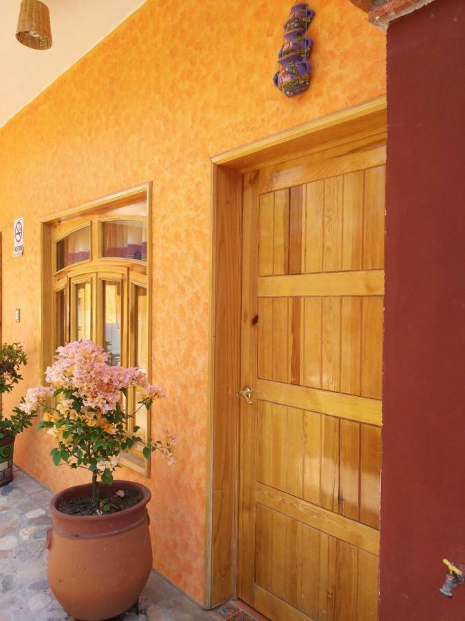 Teocalli Teotitlán del Valle Exterior foto